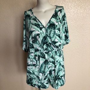 Kaari Blue V-neck Green Floral Romper Size 0X New